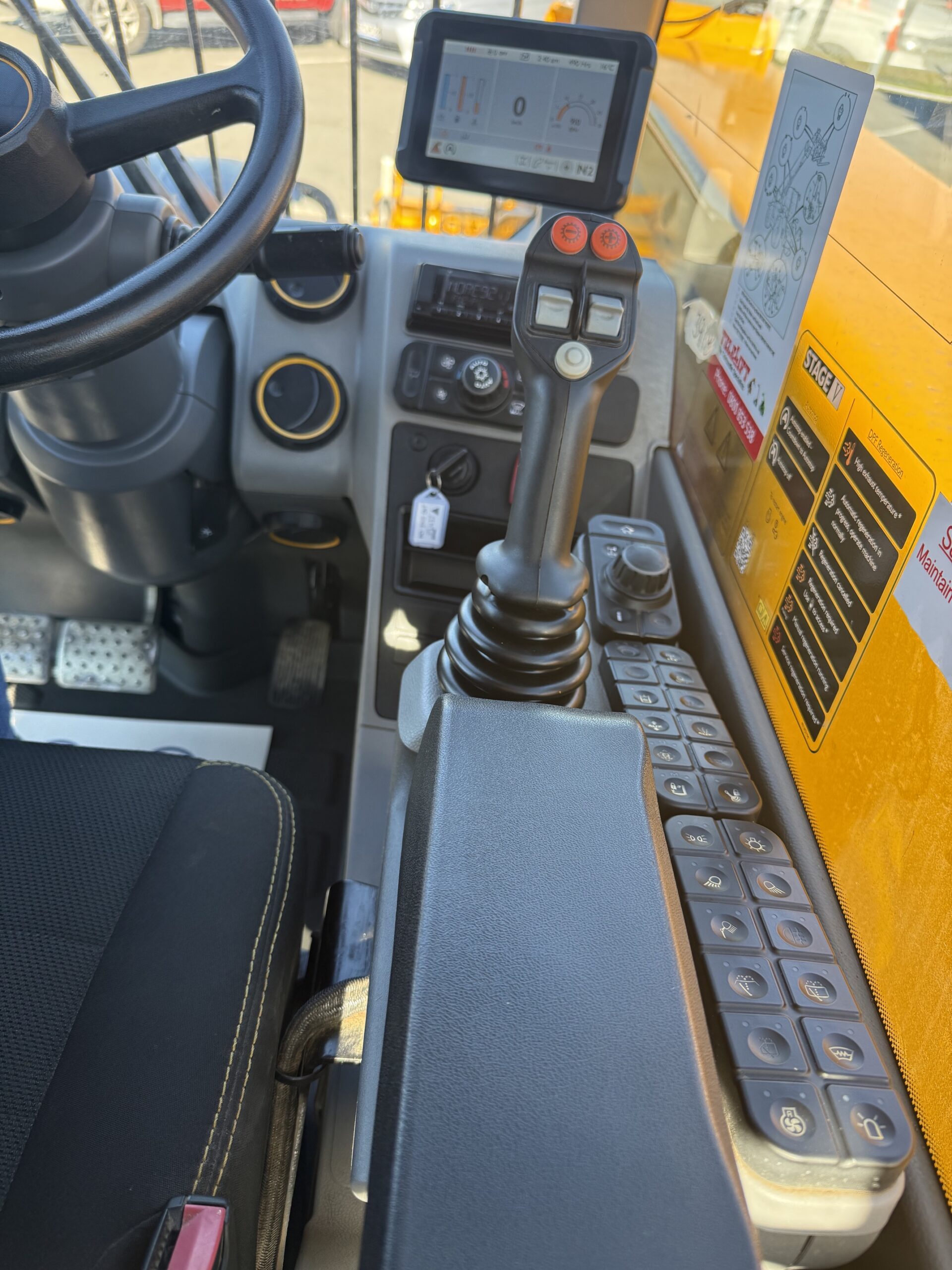 JCB 560-80 - Image 11